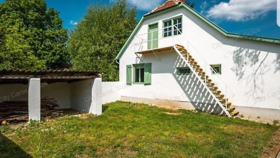 Dobó13 Apartamento Balatonboglár Exterior foto